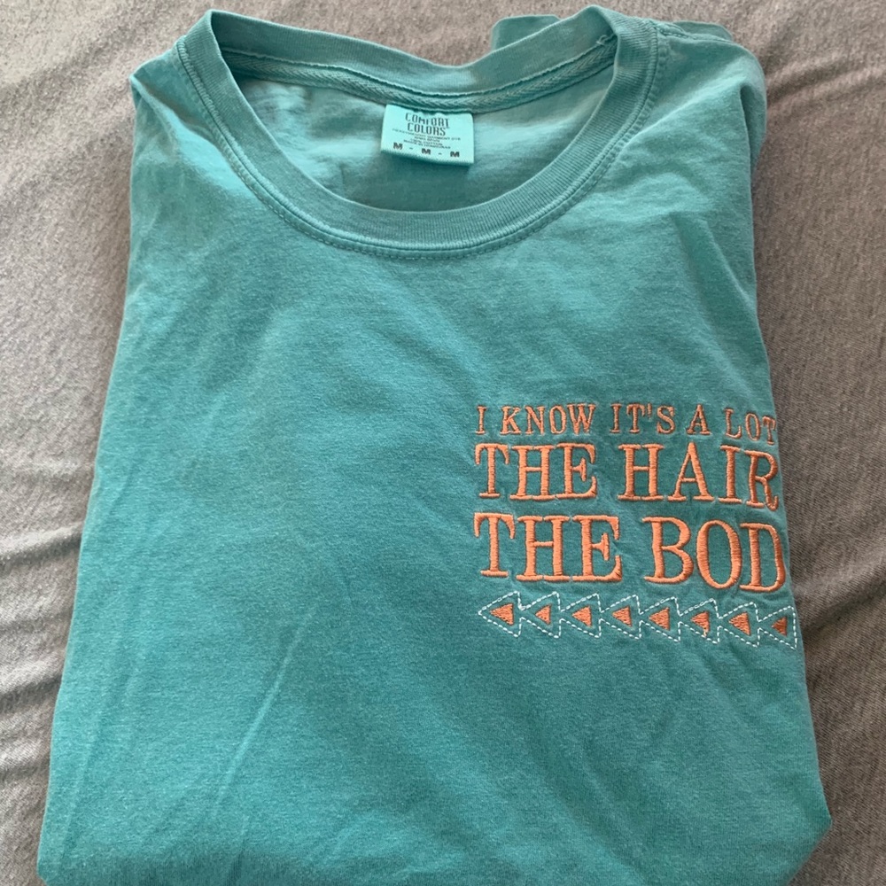 Comfort colors Disney shirt size medium men’s